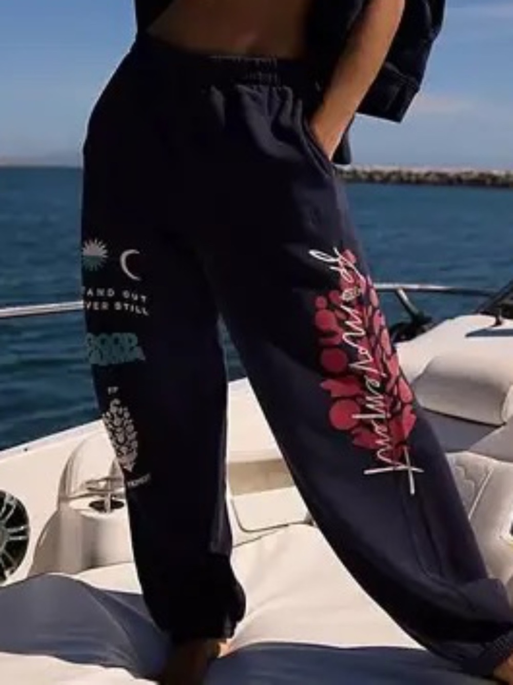 FP ALL STAR GRAPHIC LOGO PANTS IN MIDNIGHT COMBO - Picture 6 of 8